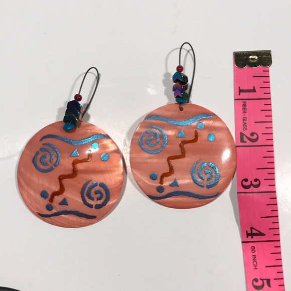 Beautiful Real Shell Earrings 🍀 - Picture 2 of 6